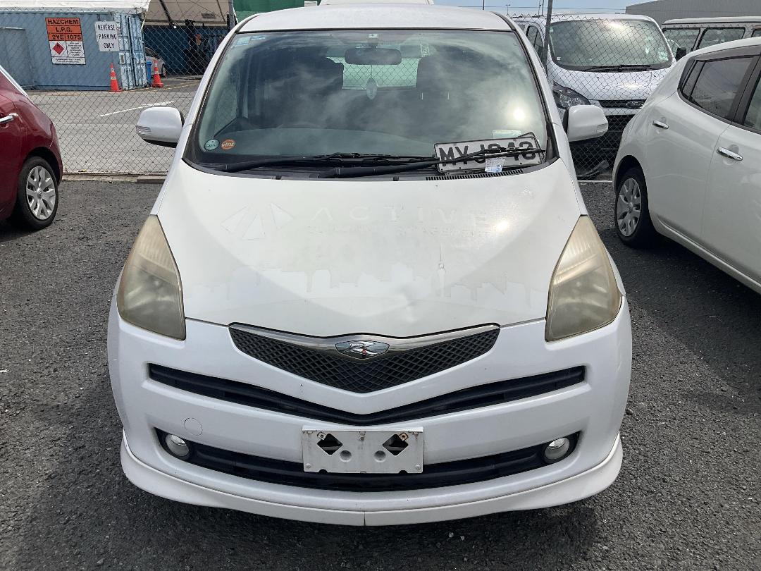 Photo '2' of Toyota Ractis