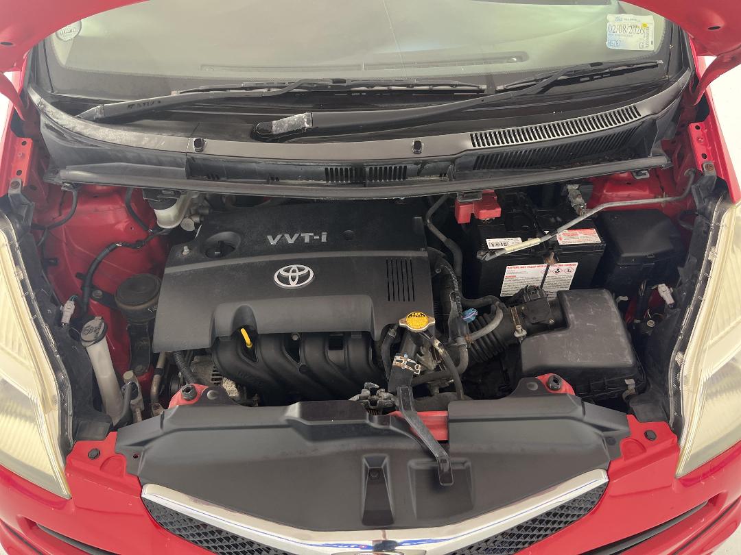 Photo '13' of Toyota Ractis Photo '13' of Toyota Ractis