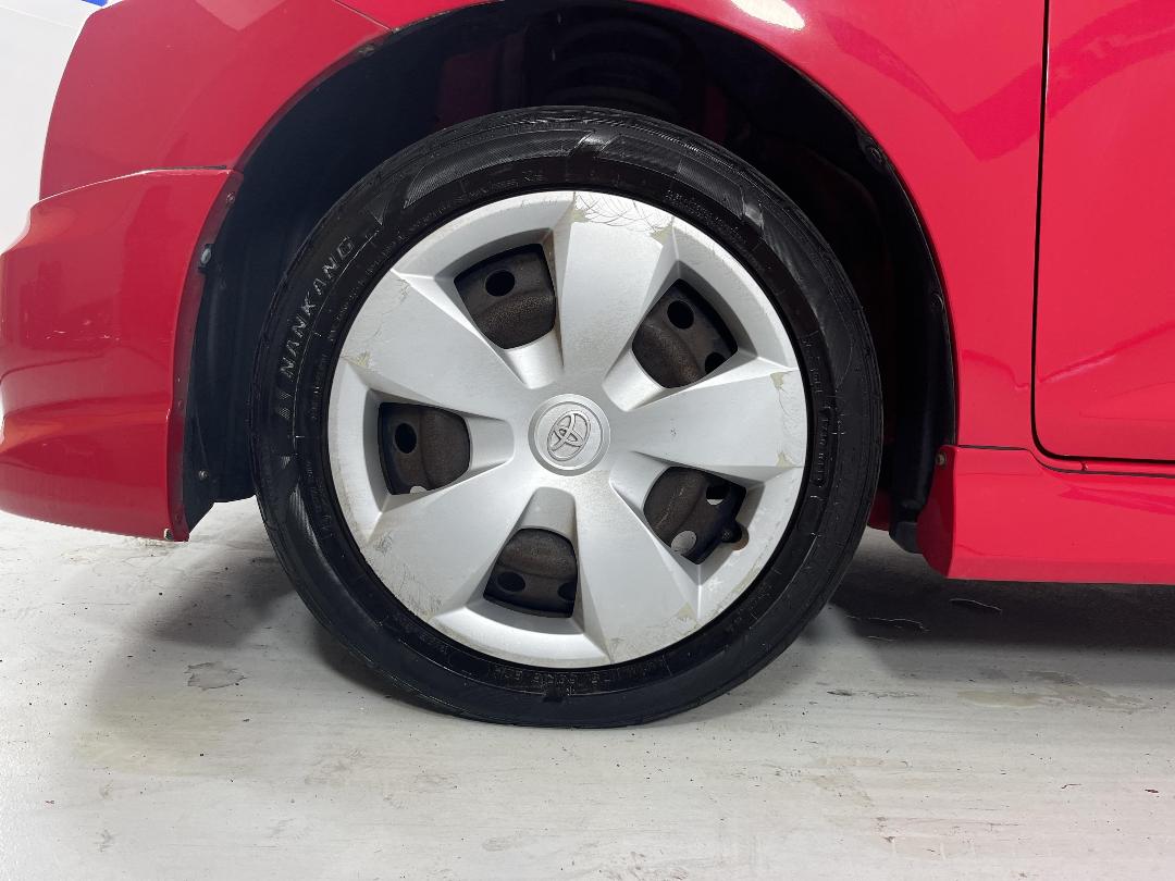 Photo '10' of Toyota Ractis Photo '10' of Toyota Ractis