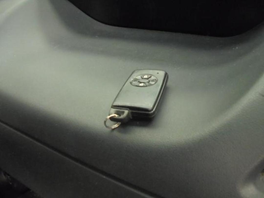 Photo '7' of Toyota Ractis