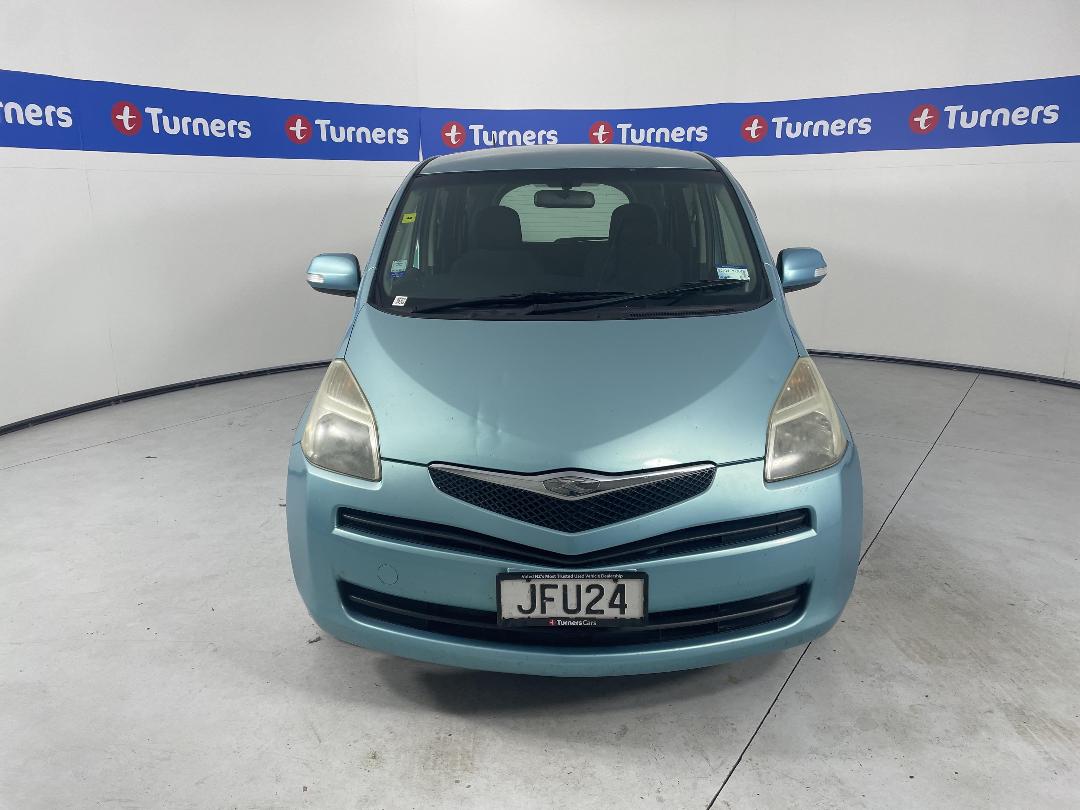 Photo '2' of Toyota Ractis