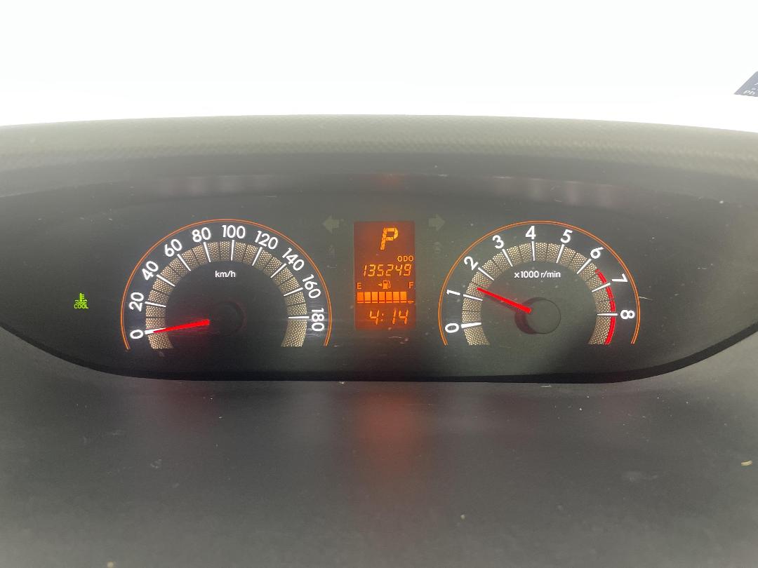 Photo '21' of Toyota Ractis