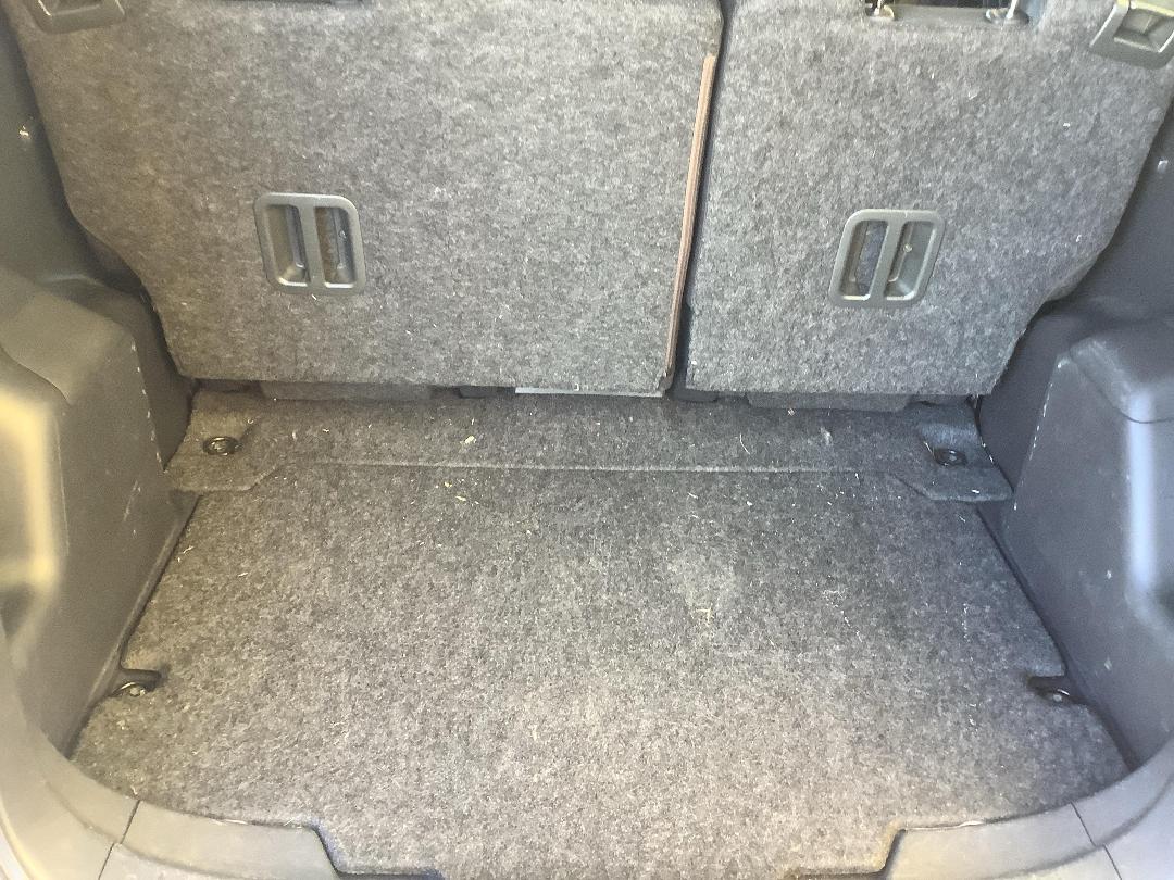 Photo '9' of Toyota Ractis