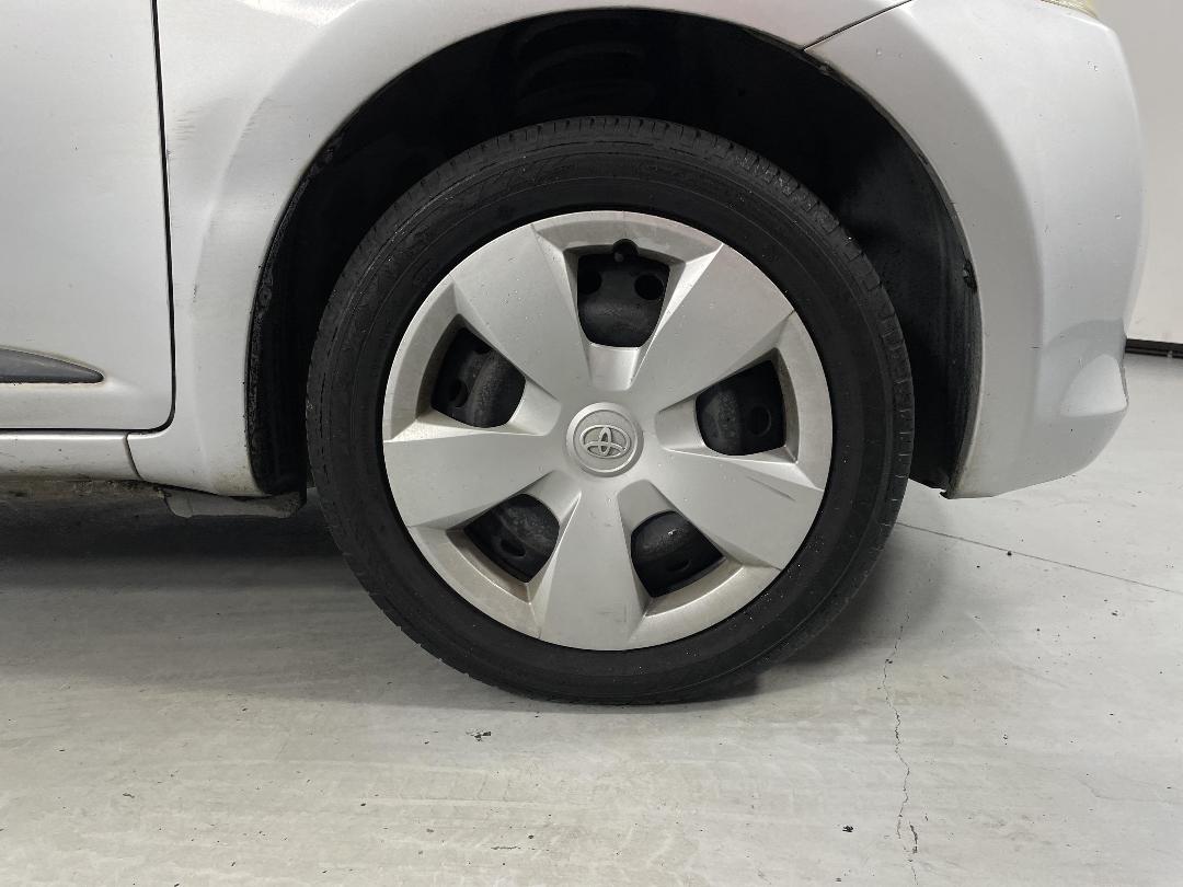 Photo '9' of Toyota Ractis