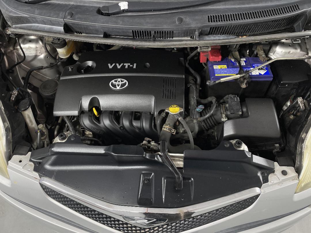 Photo '13' of Toyota Ractis