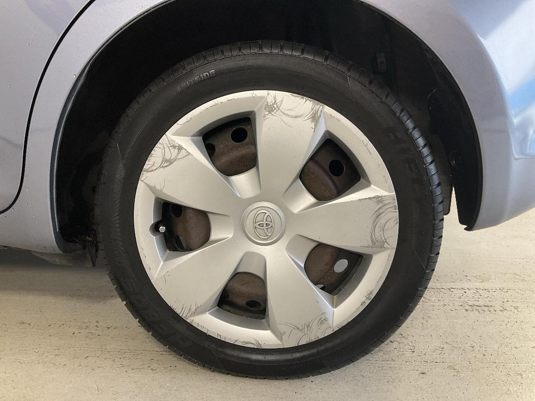 Photo '11' of Toyota Ractis Photo '11' of Toyota Ractis