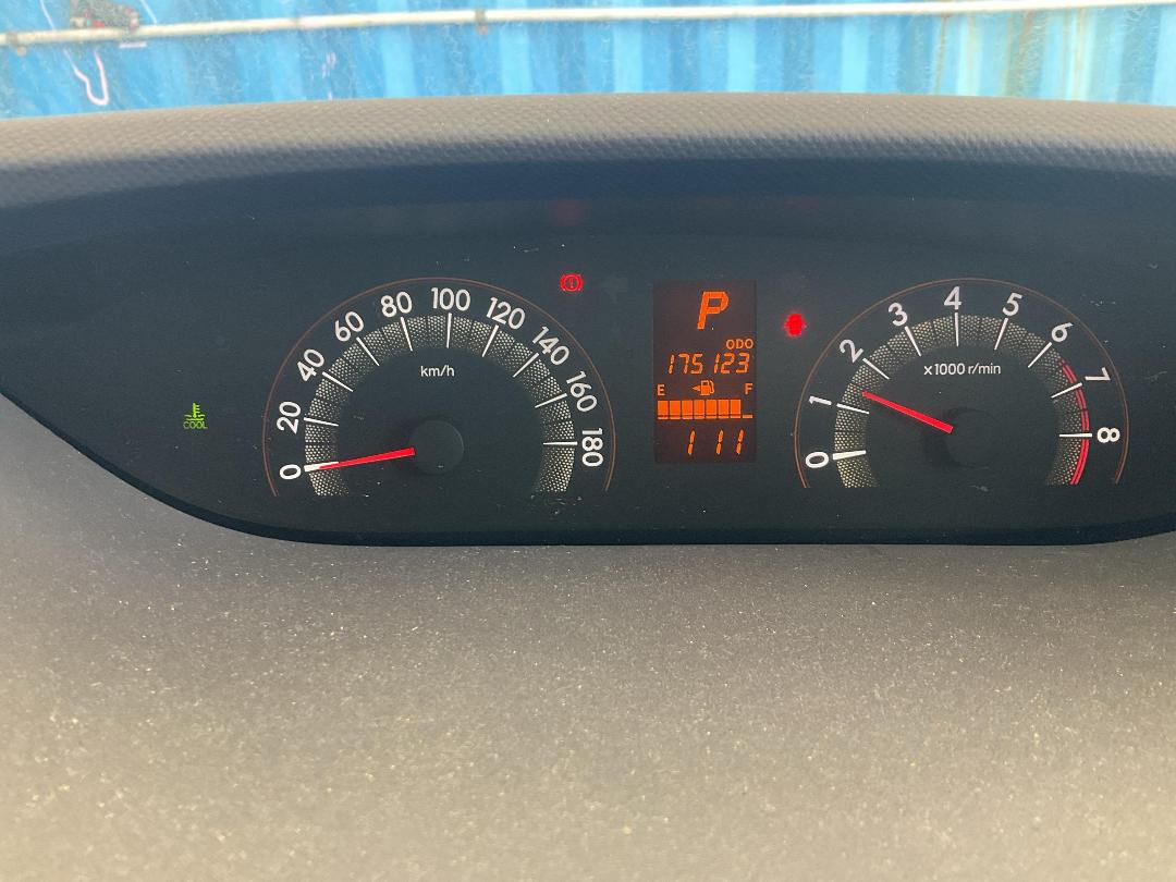 Photo '9' of Toyota Ractis