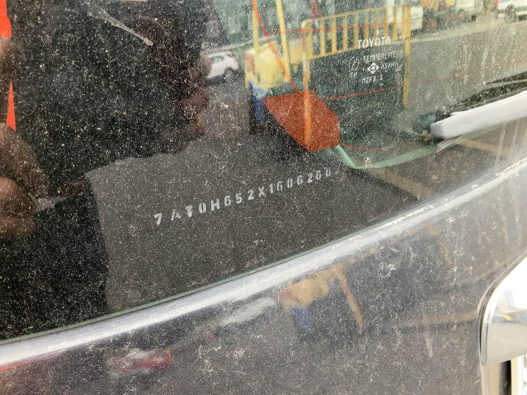 Photo '8' of Toyota Ractis