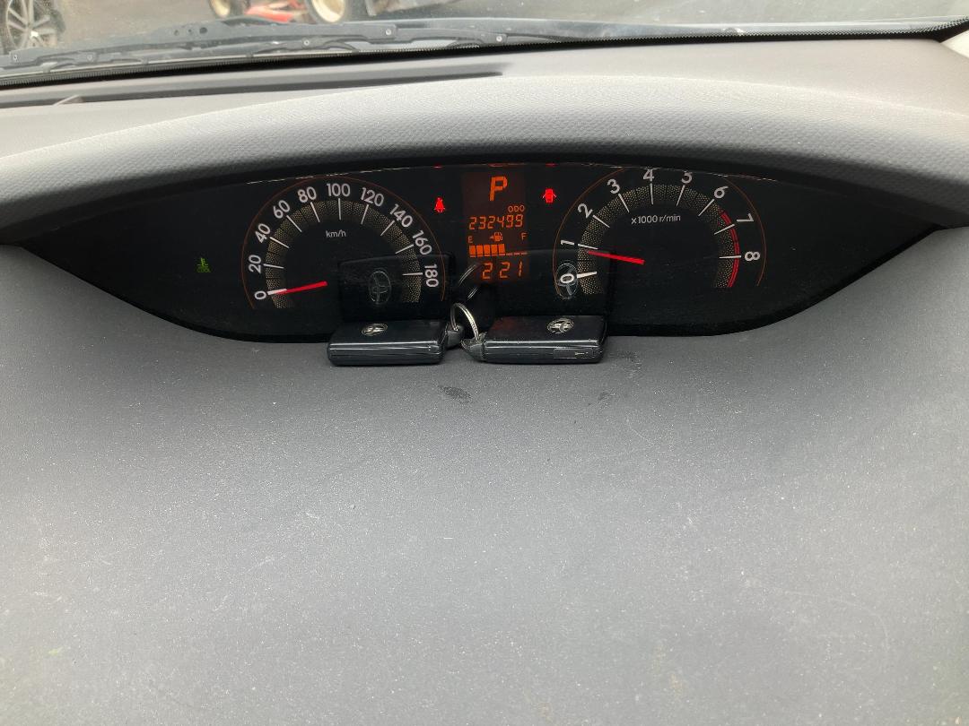 Photo '10' of Toyota Ractis