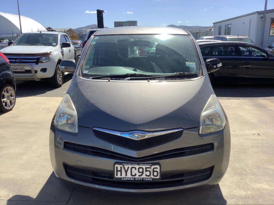 Photo '2' of Toyota Ractis