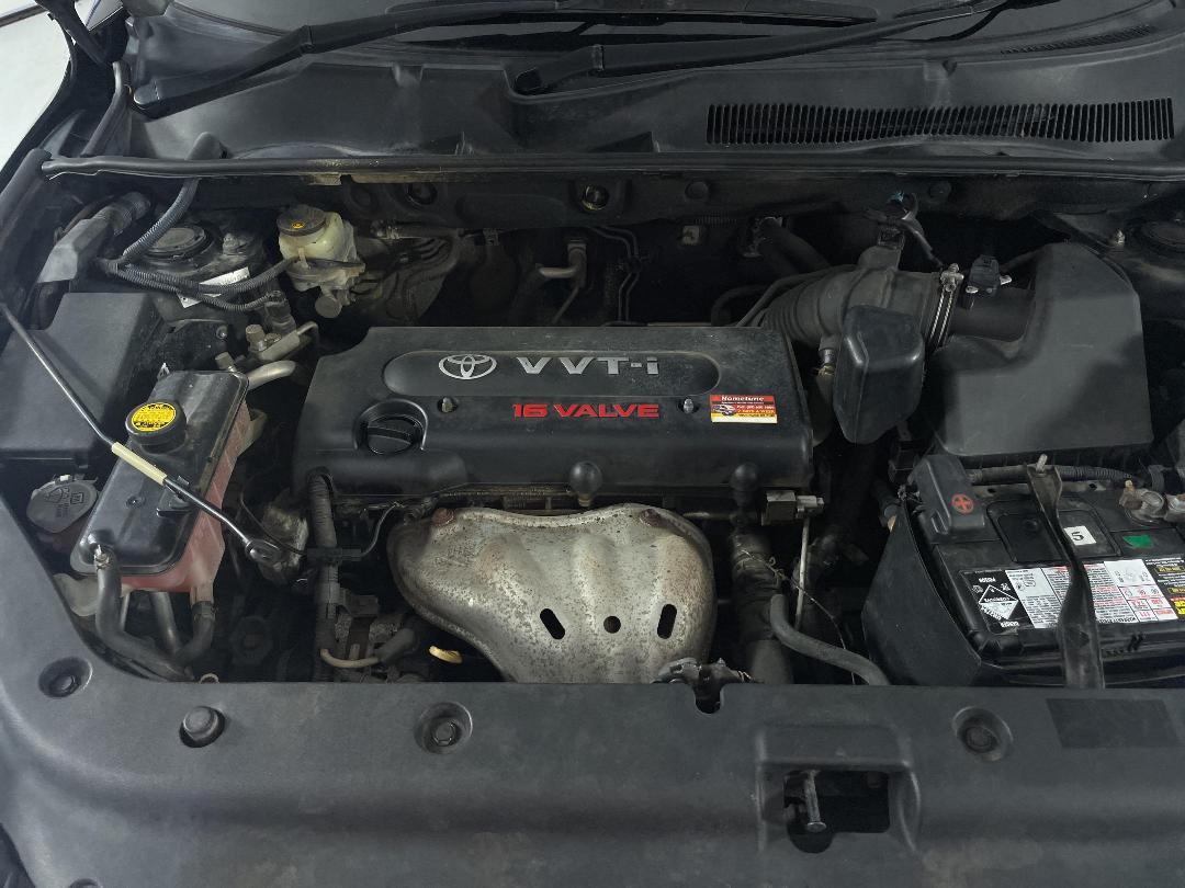 Photo '13' of Toyota Rav4