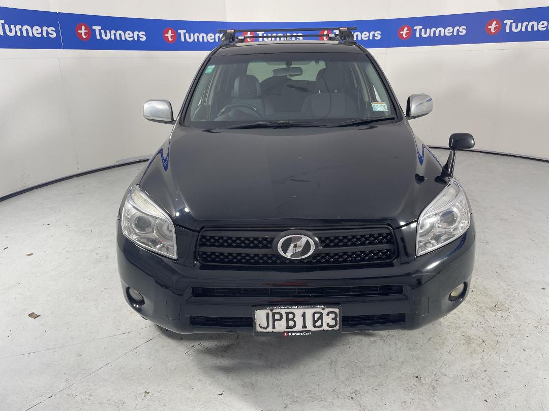 Photo '2' of Toyota Rav4