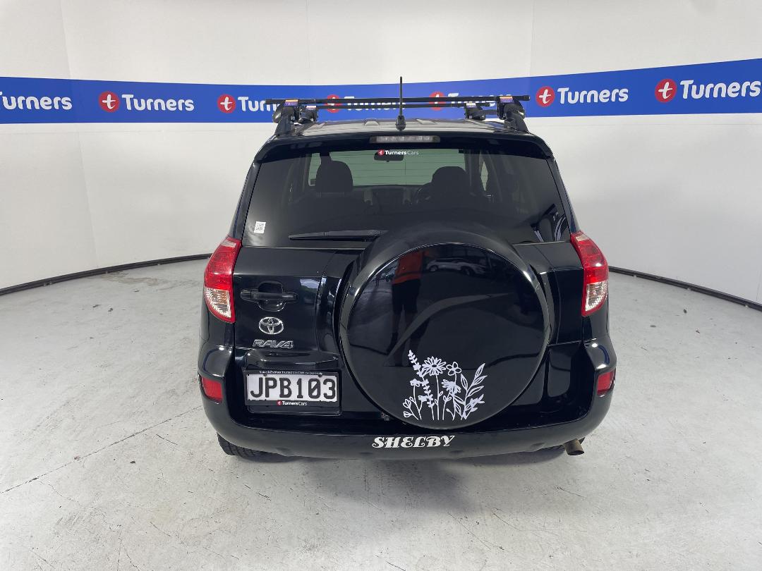 Photo '6' of Toyota Rav4