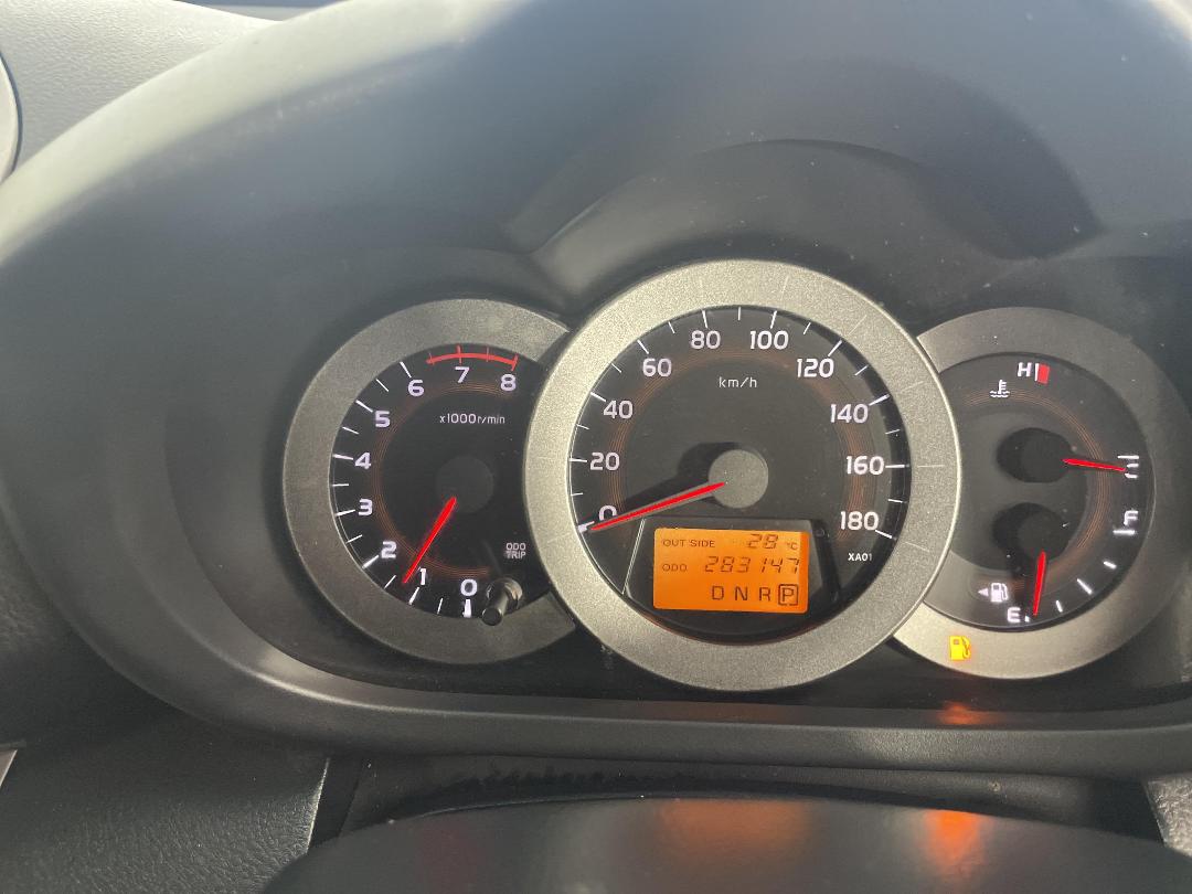 Photo '21' of Toyota Rav4