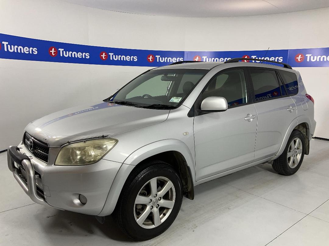 Photo '4' of Toyota Rav4 Photo '4' of Toyota Rav4