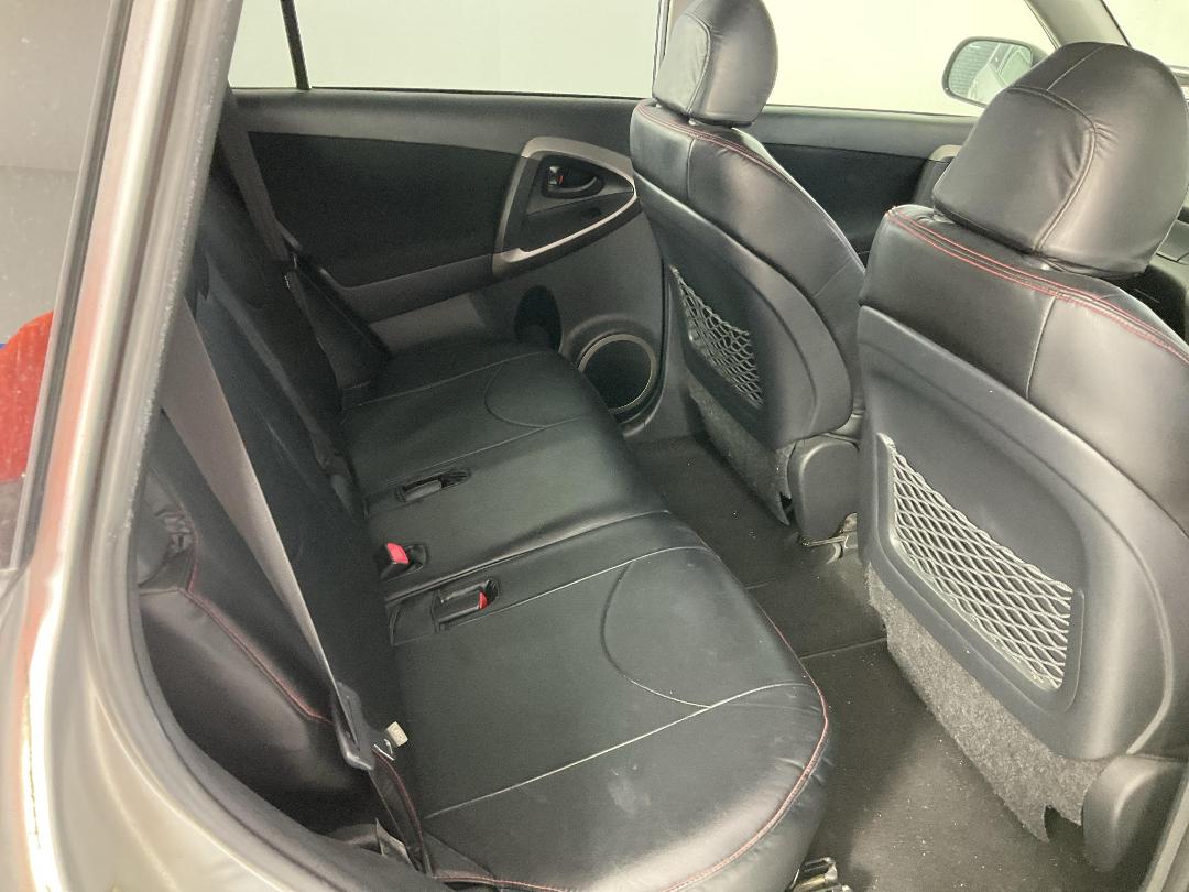 Photo '20' of Toyota Rav4 Photo '20' of Toyota Rav4