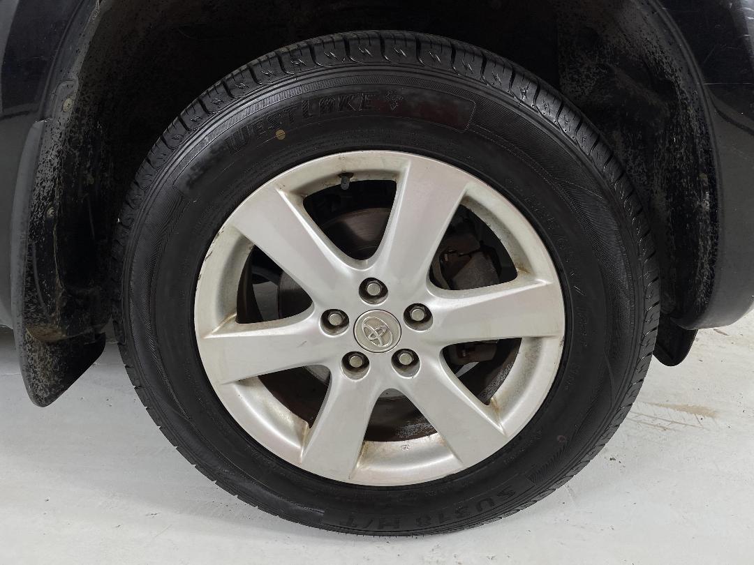 Photo '9' of Toyota Rav4 Photo '9' of Toyota Rav4