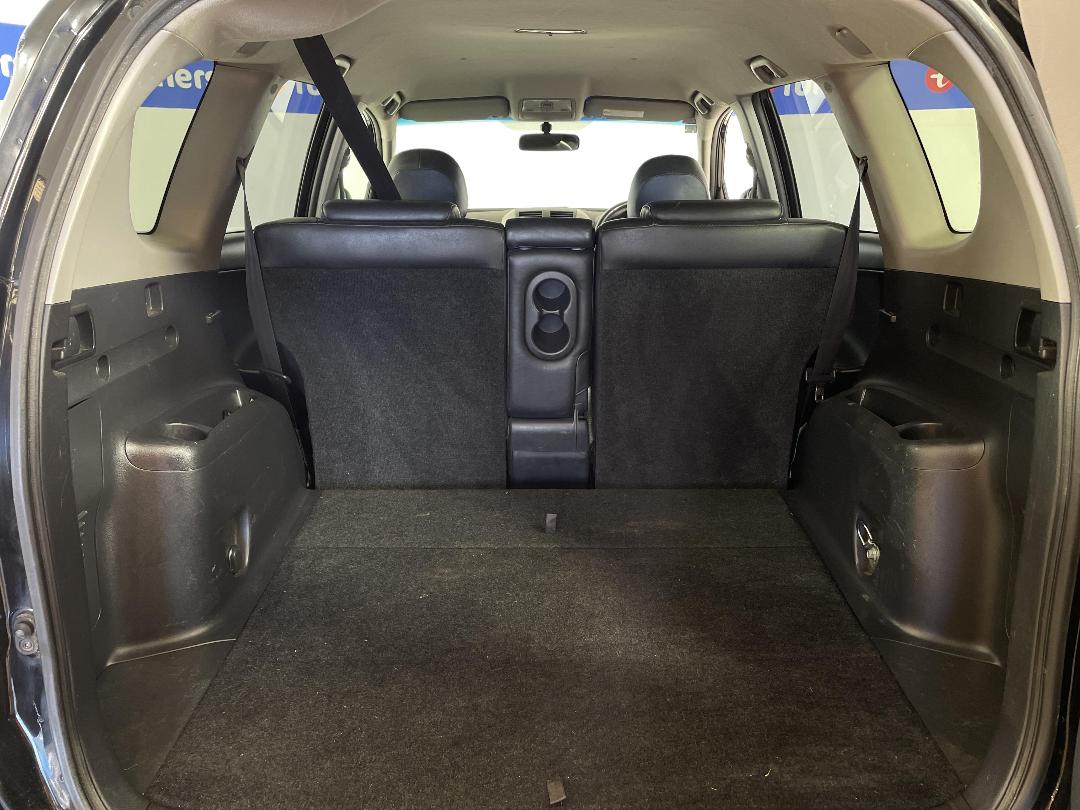 Photo '14' of Toyota Rav4 Photo '14' of Toyota Rav4