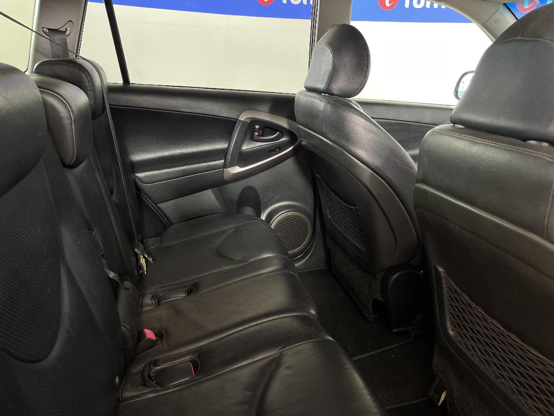 Photo '20' of Toyota Rav4 Photo '20' of Toyota Rav4