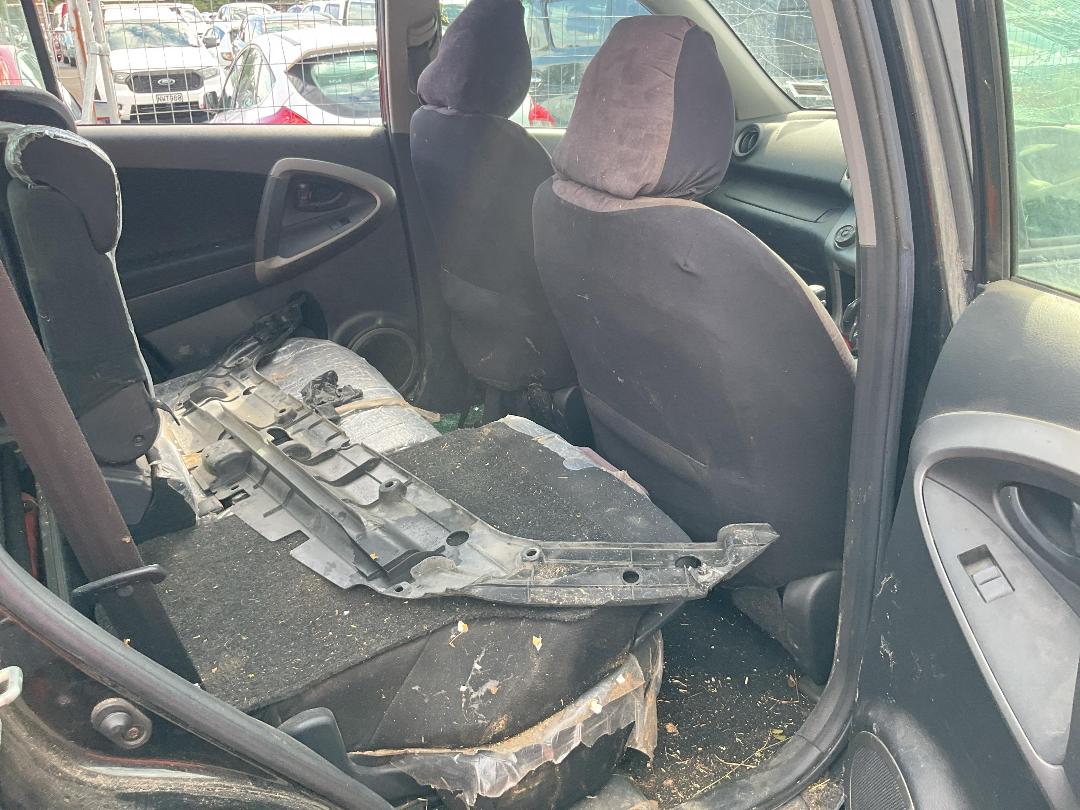 Photo '8' of Toyota Rav4 5A