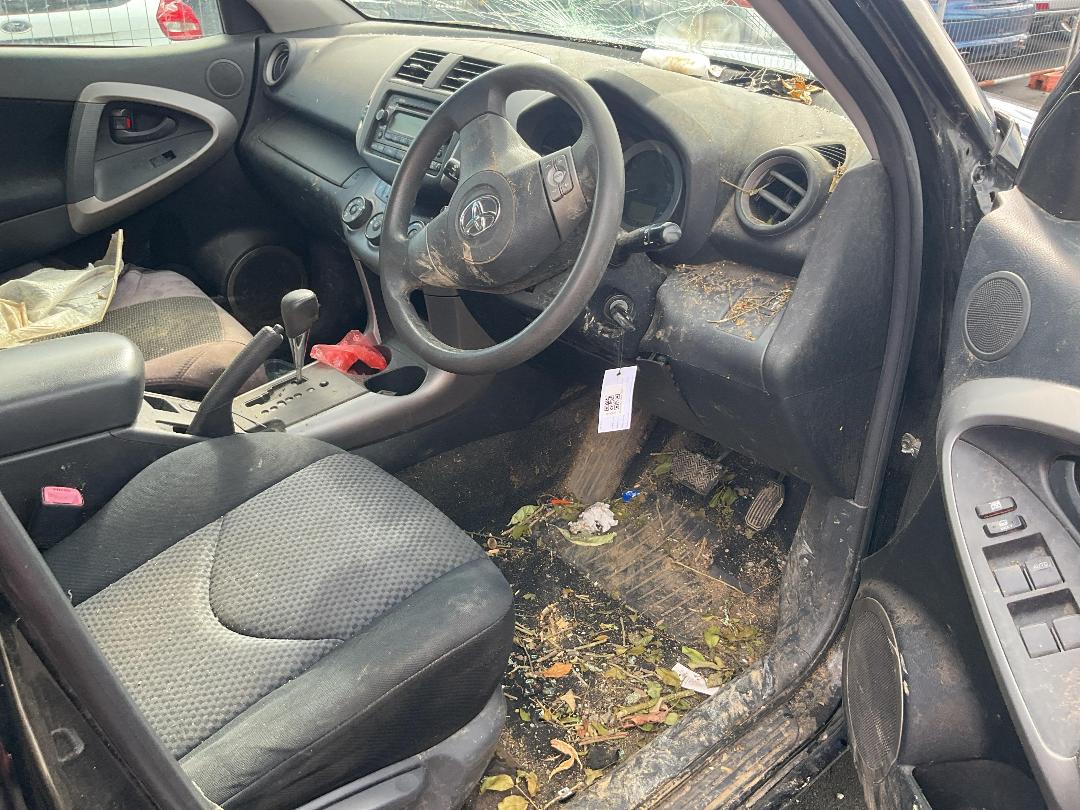 Photo '9' of Toyota Rav4 5A