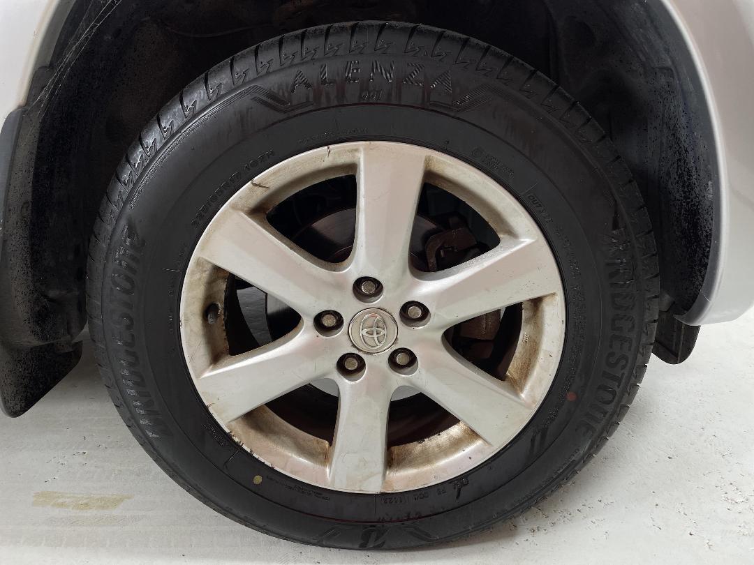 Photo '9' of Toyota Rav4 Photo '9' of Toyota Rav4