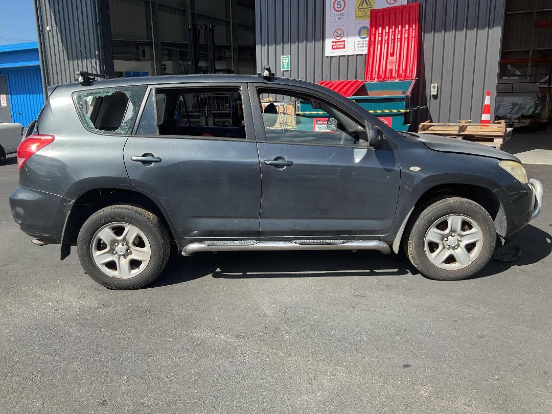 Photo '5' of Toyota Rav4 5A Photo '5' of Toyota Rav4 5A