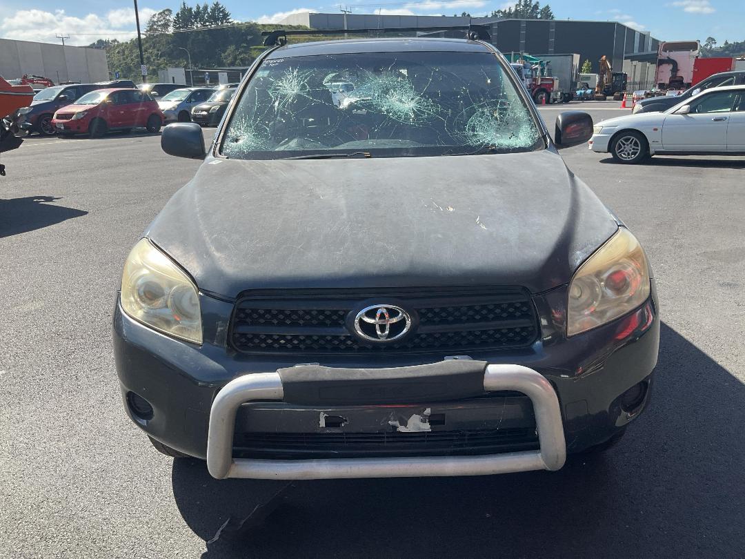 Photo '7' of Toyota Rav4 5A Photo '7' of Toyota Rav4 5A