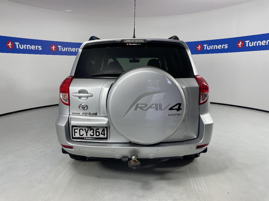 Photo '6' of Toyota Rav4