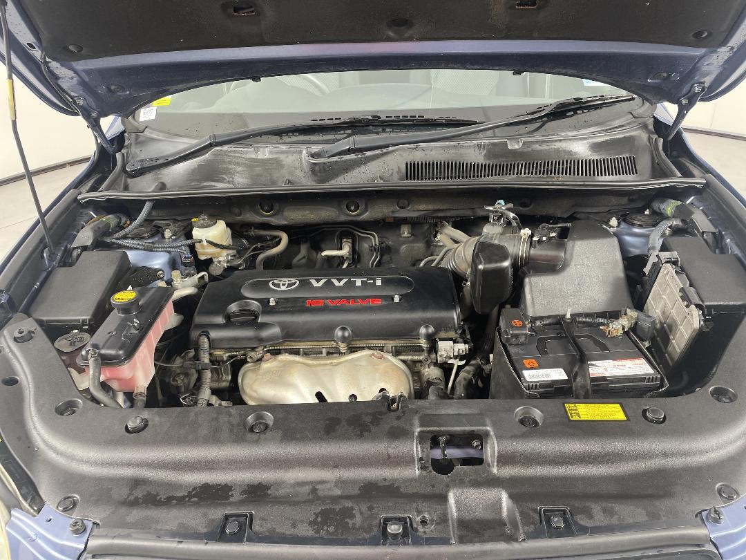 Photo '13' of Toyota Rav4 Photo '13' of Toyota Rav4