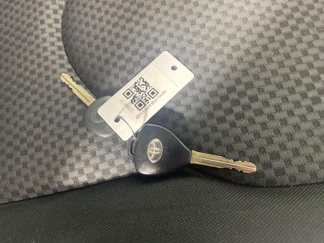 Photo '22' of Toyota Rav4 Photo '22' of Toyota Rav4