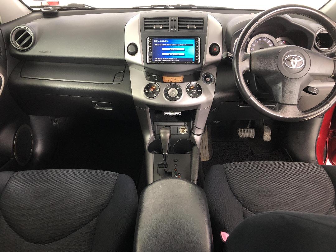 Photo '17' of Toyota Rav4