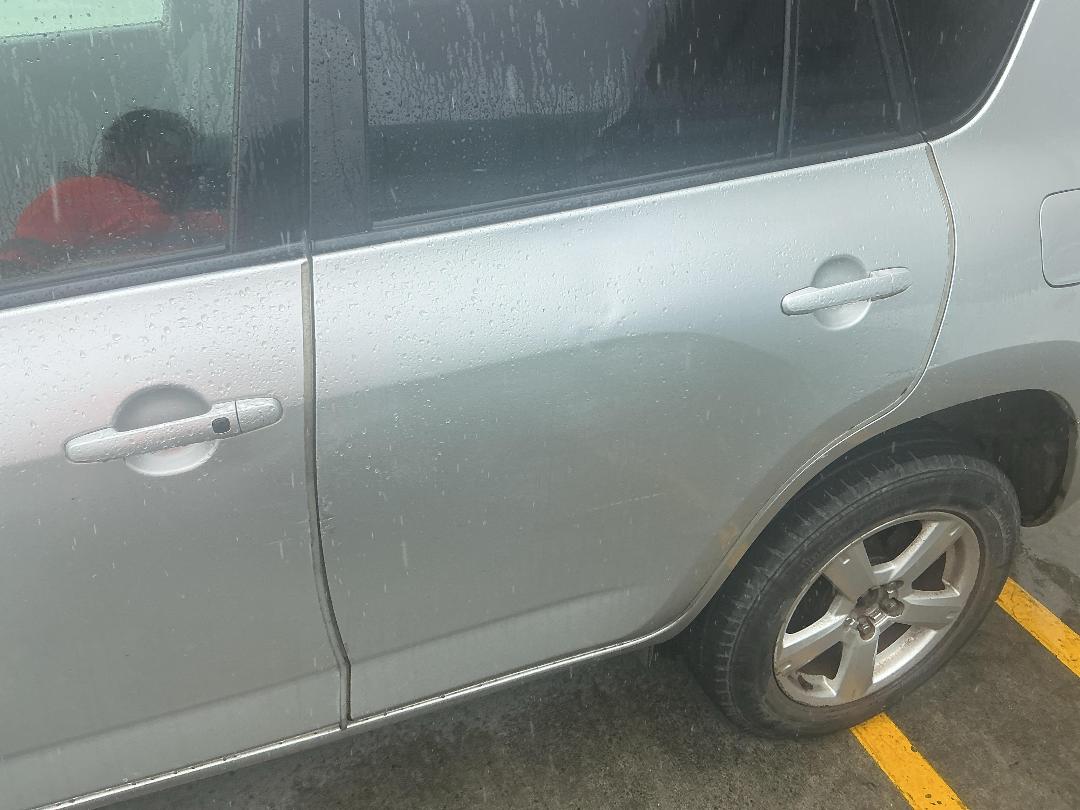 Photo '10' of Toyota Rav4 Photo '10' of Toyota Rav4