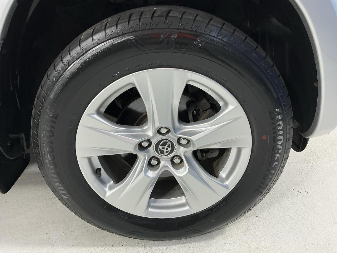 Photo '9' of Toyota Rav4