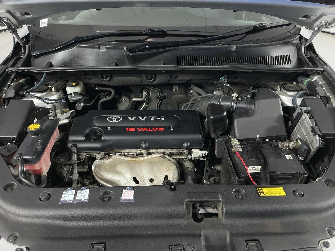 Photo '13' of Toyota Rav4