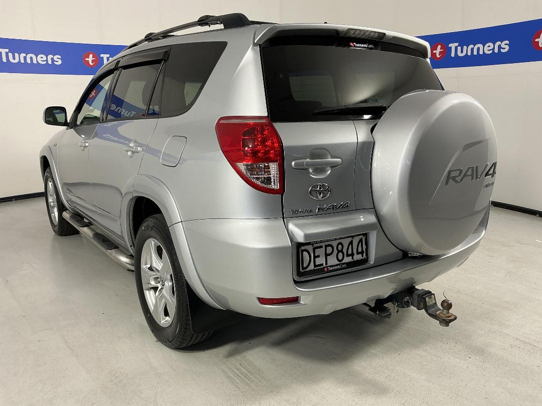 Photo '5' of Toyota Rav4