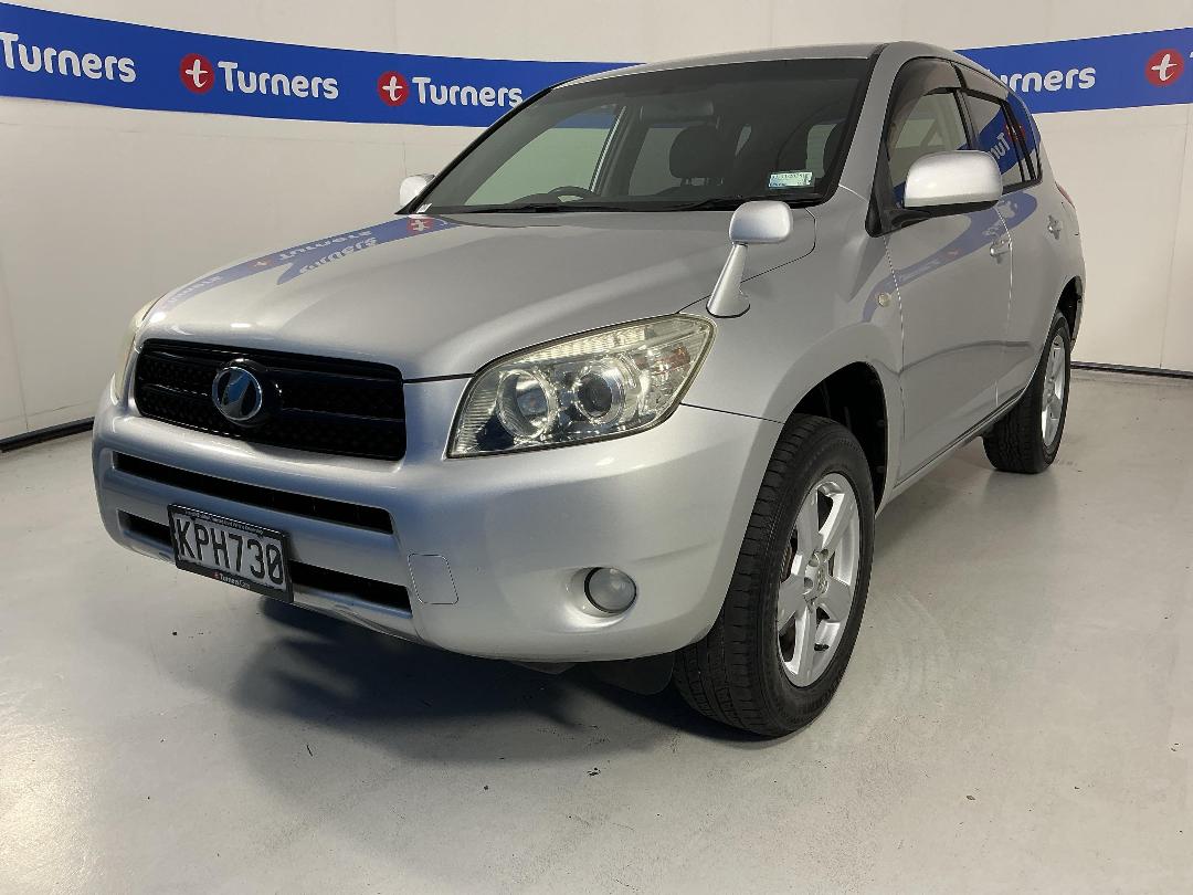 Photo '4' of Toyota Rav4