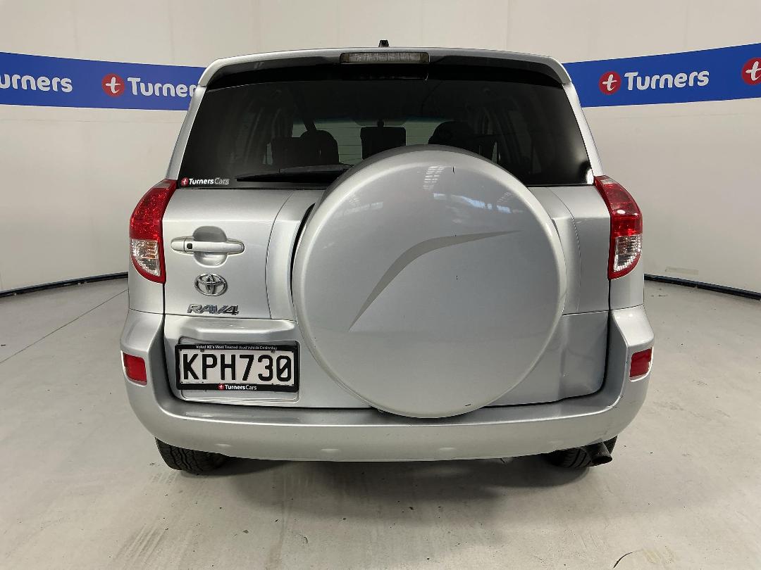 Photo '6' of Toyota Rav4