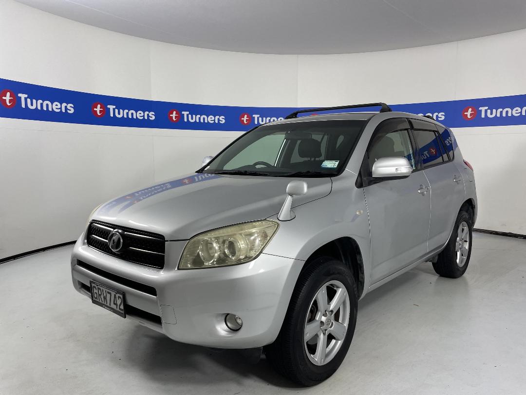 Photo '4' of Toyota Rav4