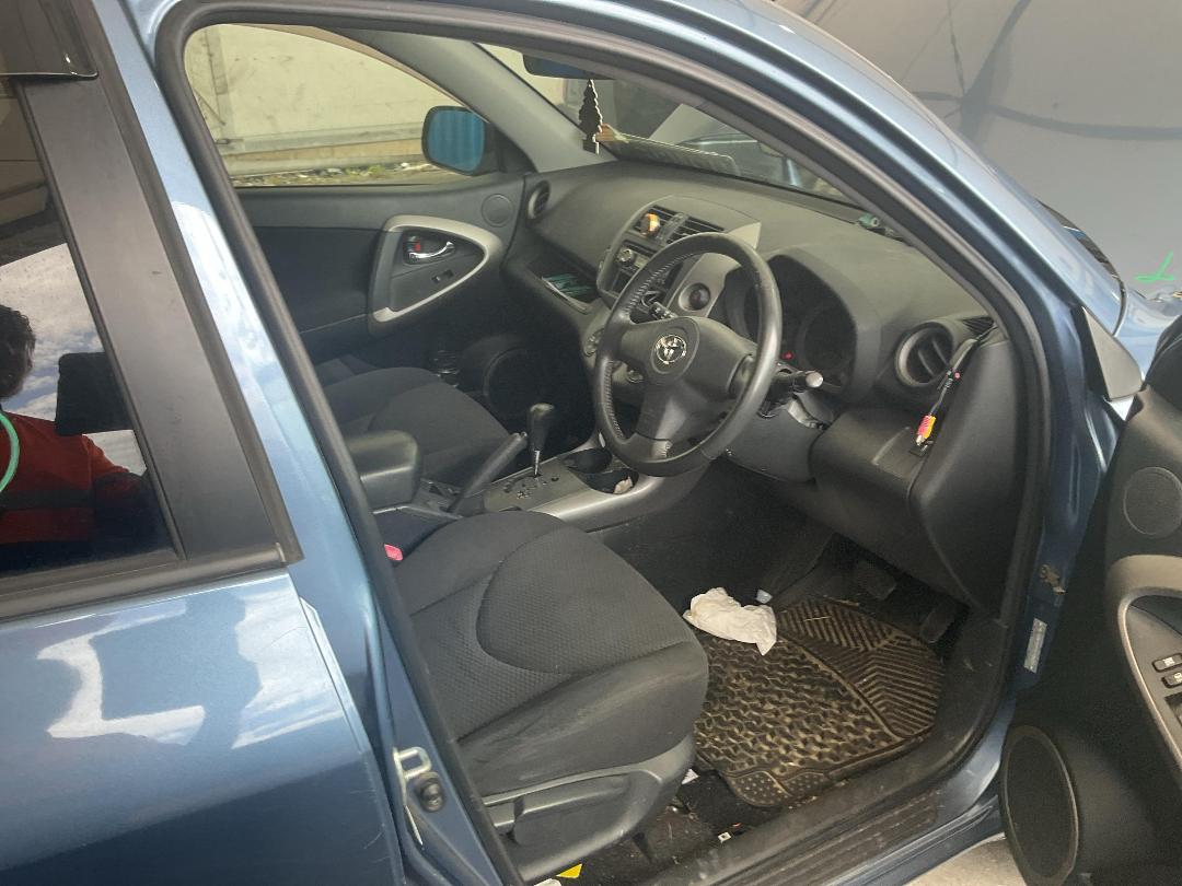 Photo '21' of Toyota Rav4