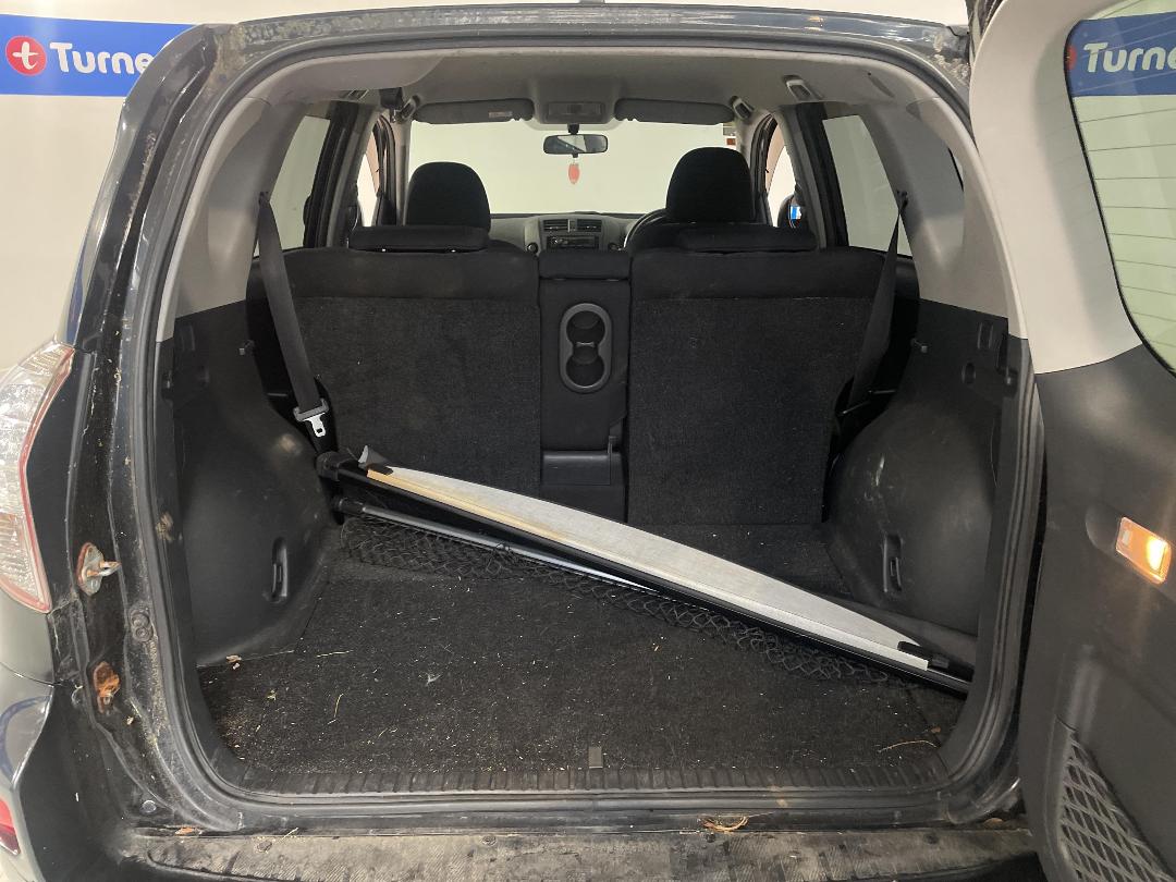 Photo '14' of Toyota Rav4 Photo '14' of Toyota Rav4