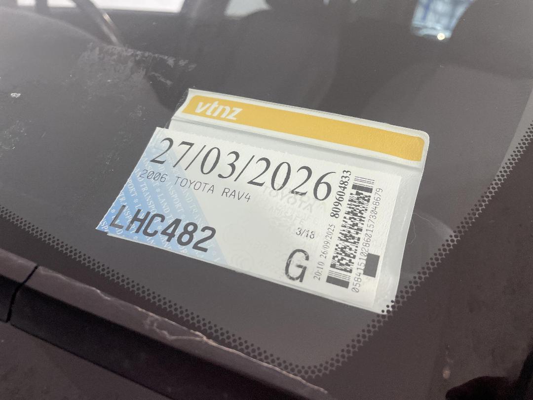 Photo '31' of Toyota Rav4 Photo '31' of Toyota Rav4