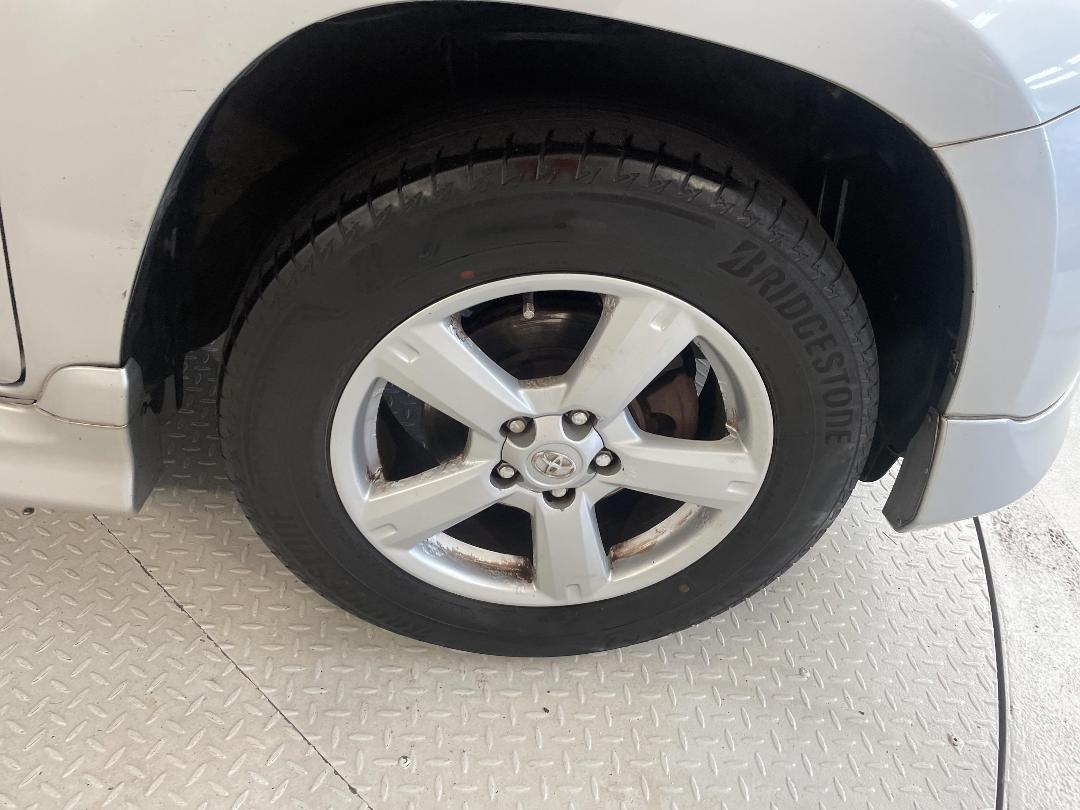 Photo '9' of Toyota Rav4