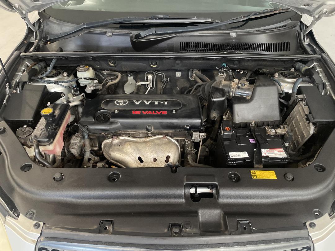 Photo '13' of Toyota Rav4