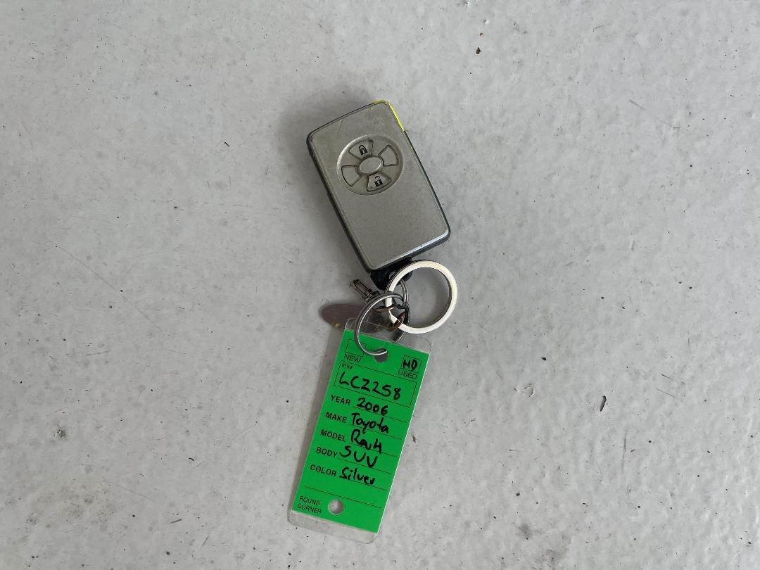 Photo '22' of Toyota Rav4