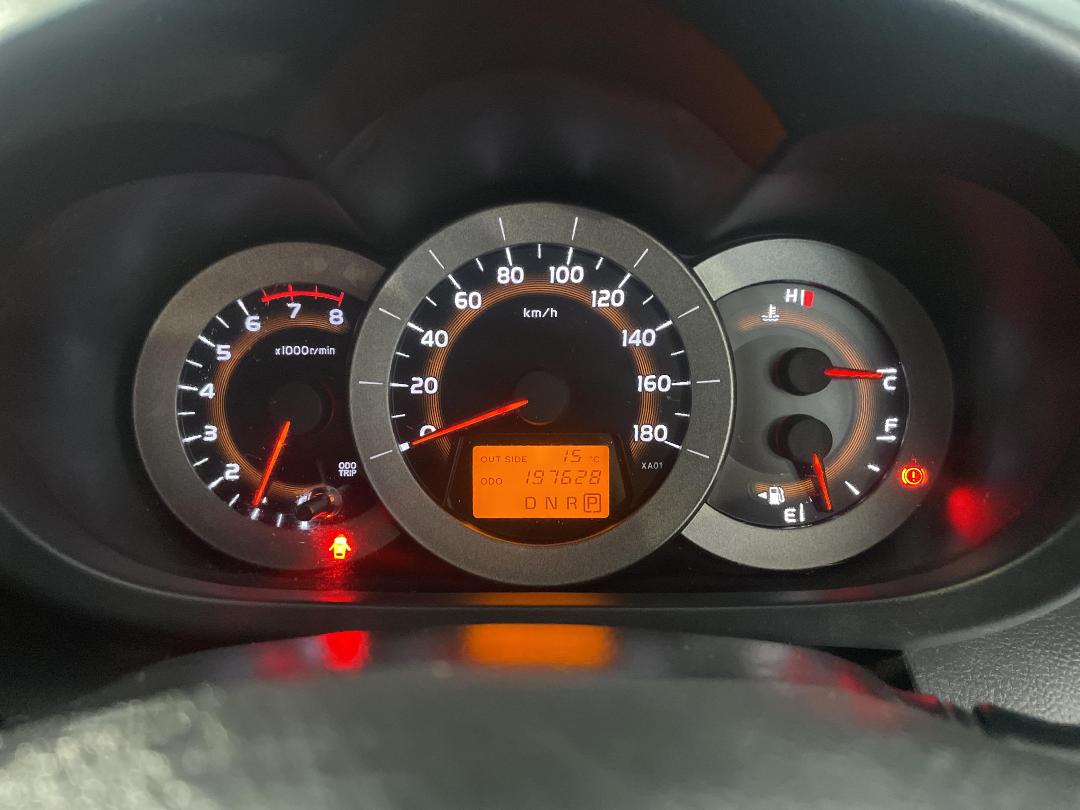 Photo '21' of Toyota Rav4