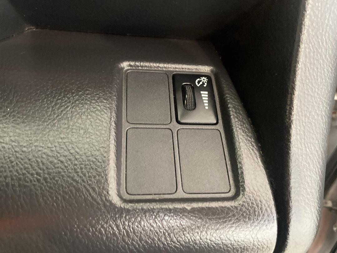 Photo '24' of Toyota Rav4