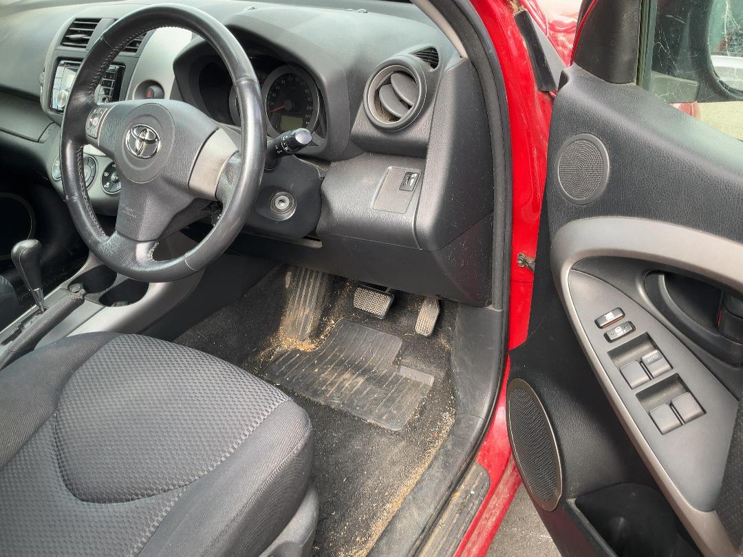 Photo '8' of Toyota Rav4 LTD