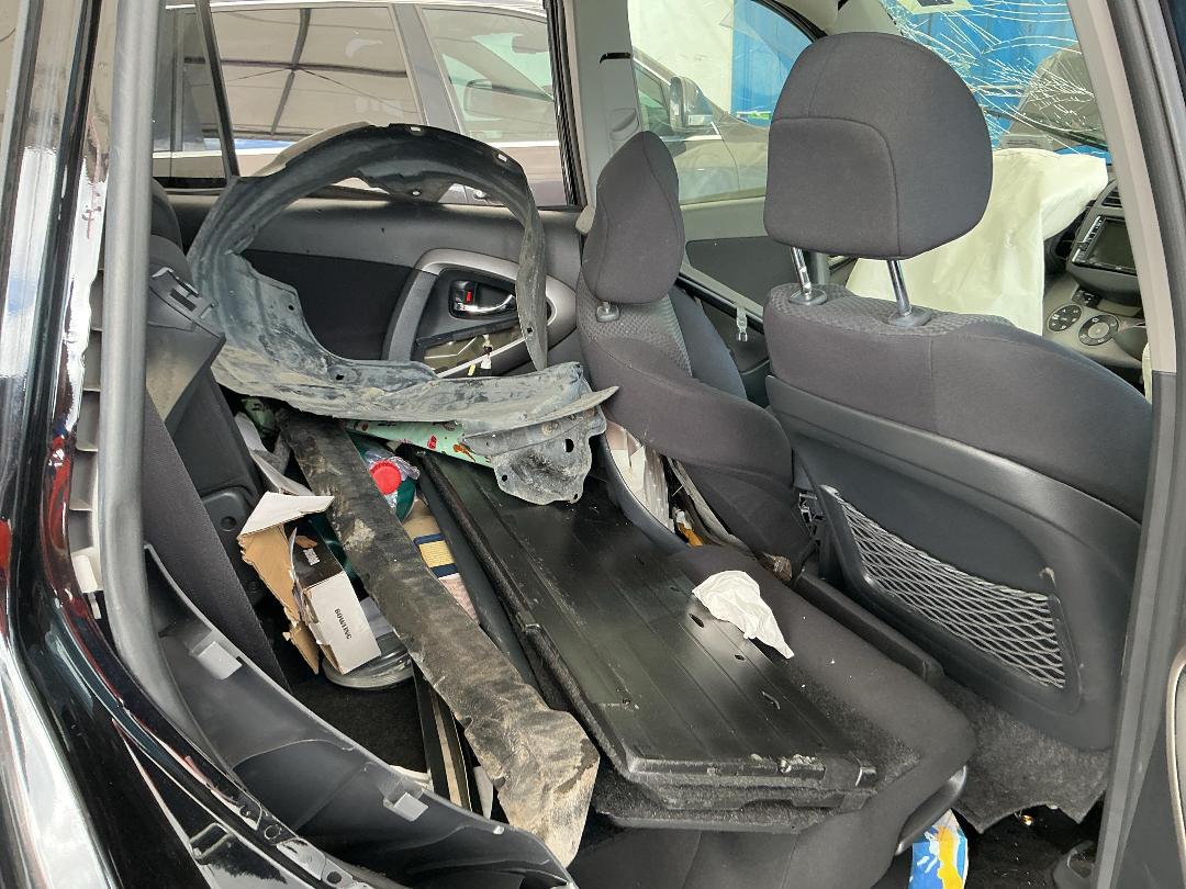 Photo '7' of Toyota RAV4