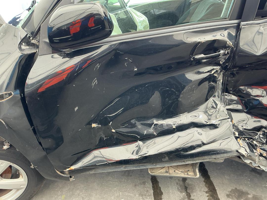 Photo '18' of Toyota RAV4